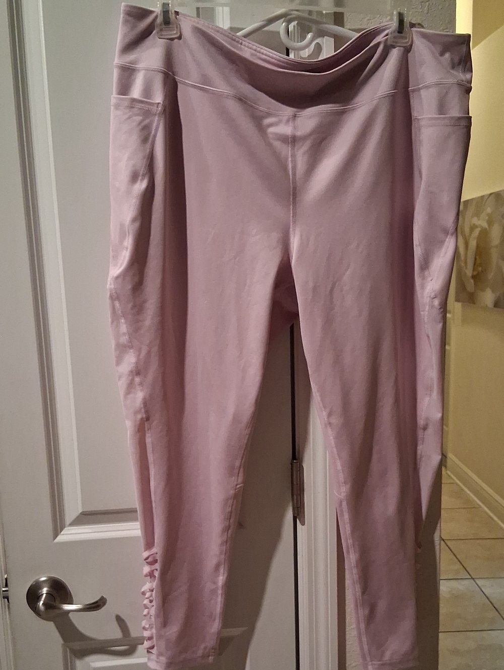 P: Light Pink Active Leggings